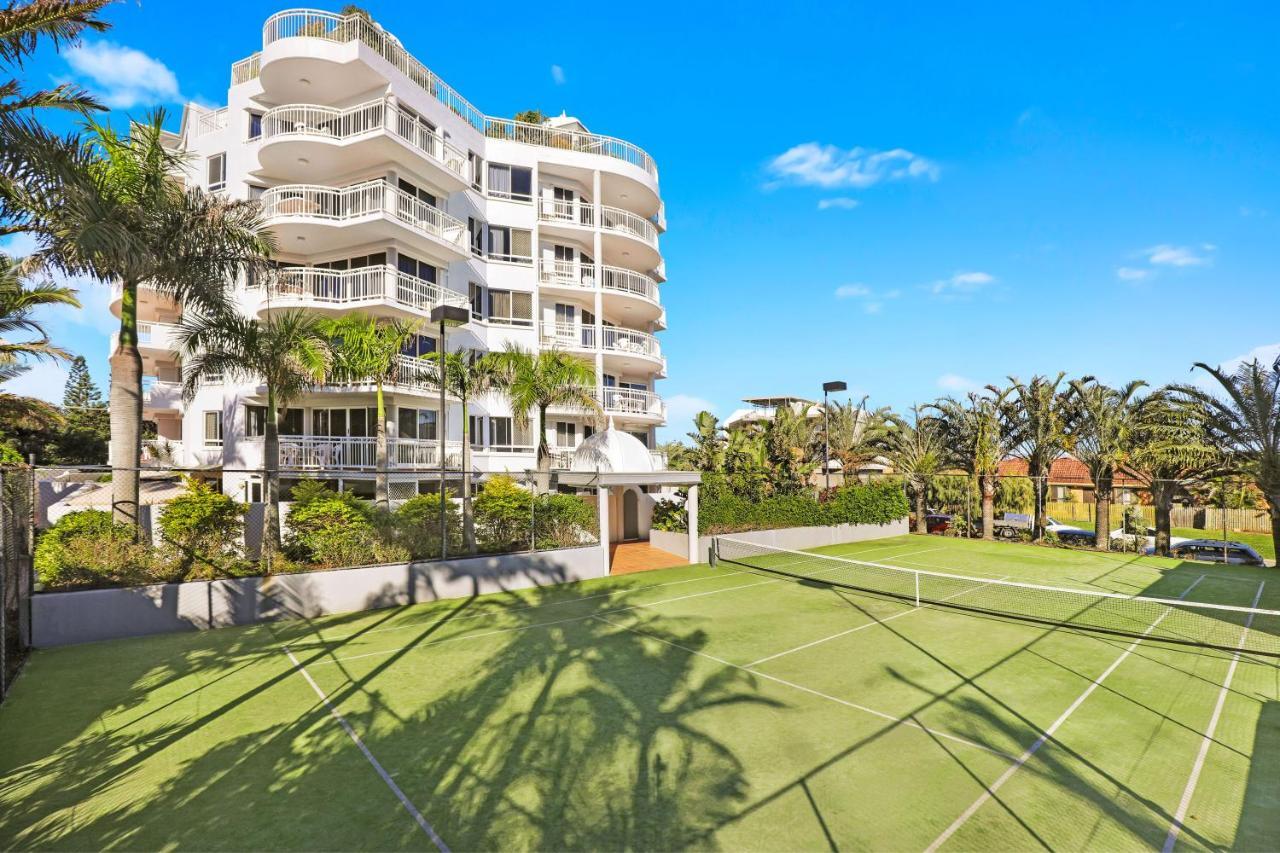 Beachside Resort Kawana Waters Buddina Exterior foto